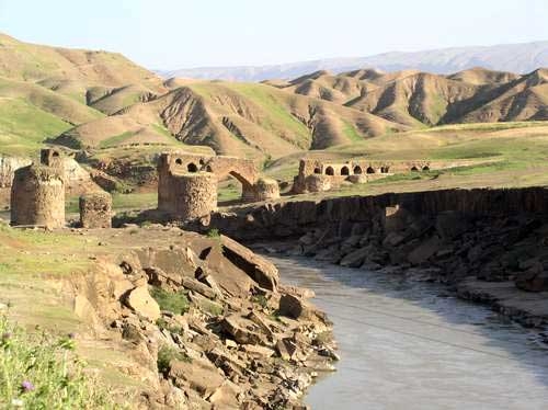 نخستین آثار تاریخی ثبت شده در فهرست ملی متعلق به ایلام است