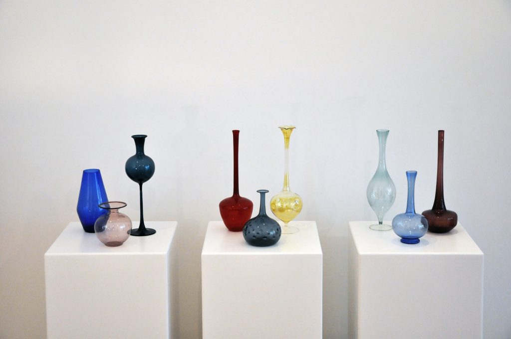 Exhibition presents a series of mid-century glassware, featuring fine glass in unusual artistic shapes