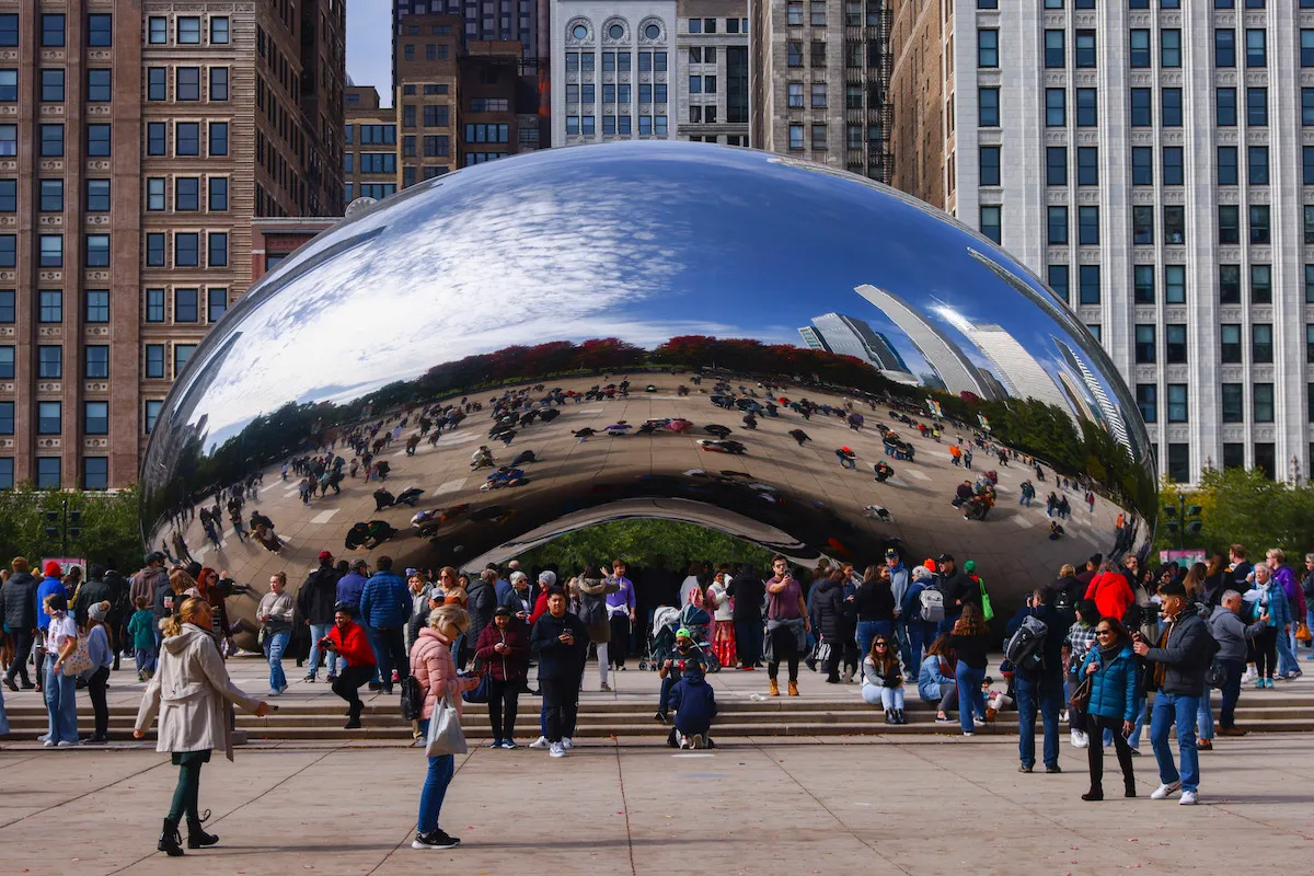 Anish Kapoor`s ‘Bean’ Sculpture Slated to Reopen in Chicago