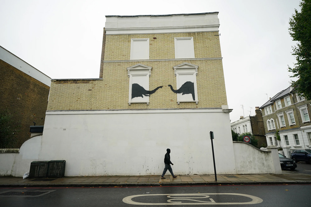 Second Banksy Artwork Appears in London in 24 Hours