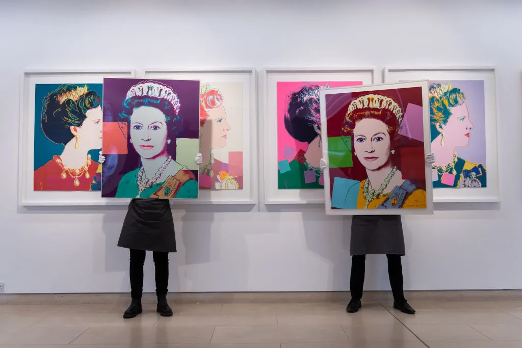 Thieves Blew The Door Off Gallery to Steal Two of Four Rare Warhol Prints from Dutch Gallery