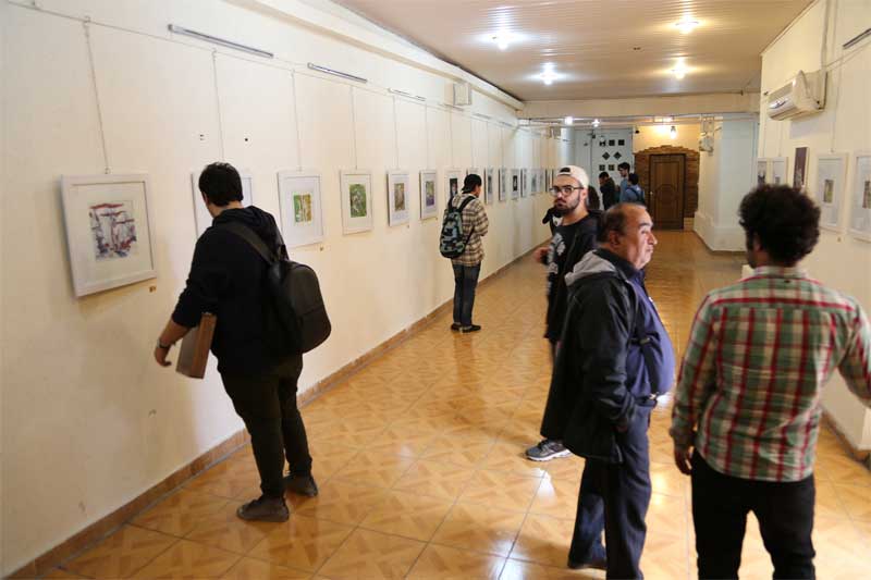دو نمایشگاه عکس و تصویر سازی در هنرستان هنرهای زیبای پسران