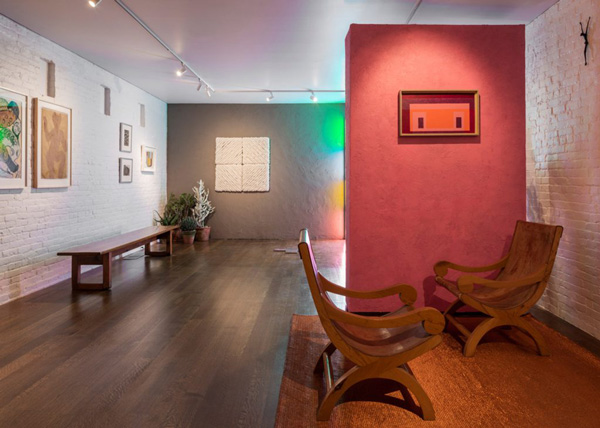 نمایشگاه معماری رنگ: افسانه ی لوئیس باراگان در لندن