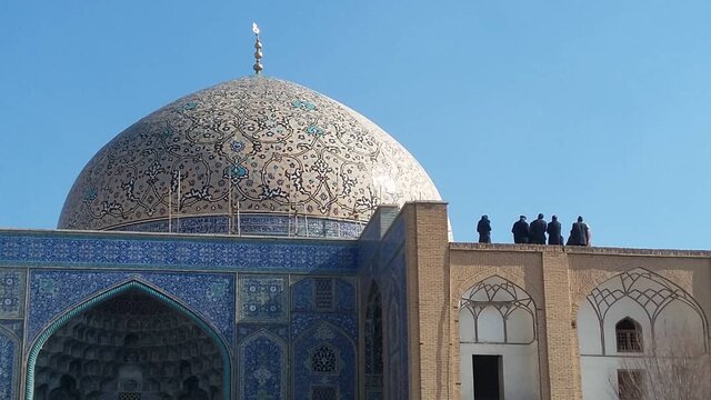 کاشیها پیشمرگ گنبد شدند
