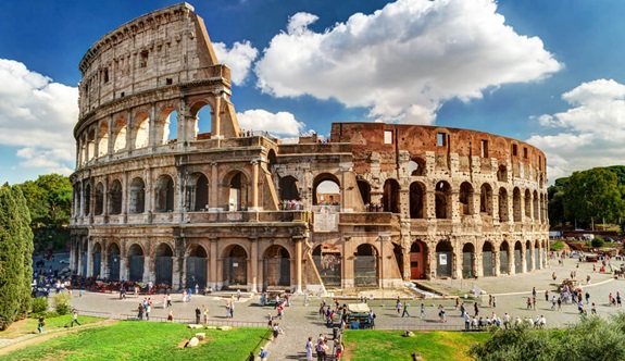آمفی‌تئاتر "کولوسئوم" پرجاذبه‌‌ترین مقصد گردشگری رم