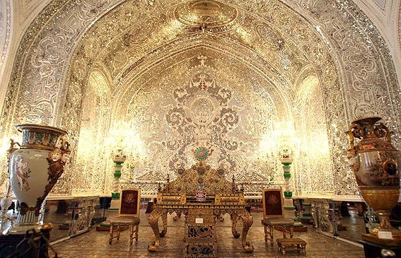 آرشیو کاخ گلستان به عمارت «باب عالی» می‌رود