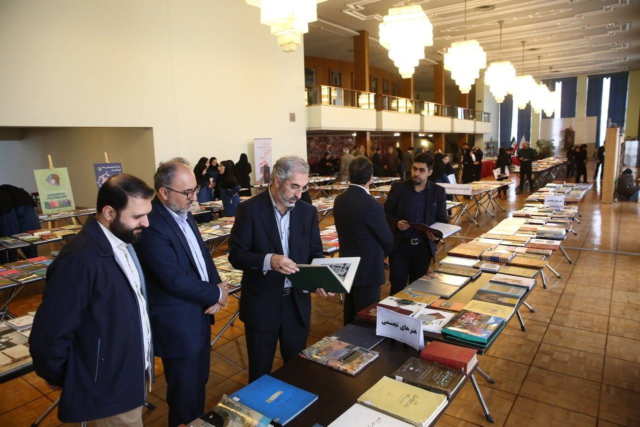 نخستین نمایشگاه کتابهای تخصصی آموزش هنر افتتاح شد