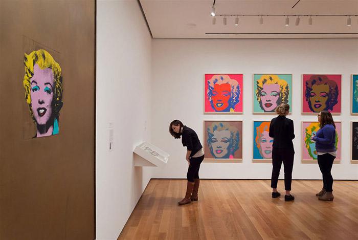 گزارش تصویری نمایشگاه آثار اندی وارهول در موزه هنر مدرن نیویورک