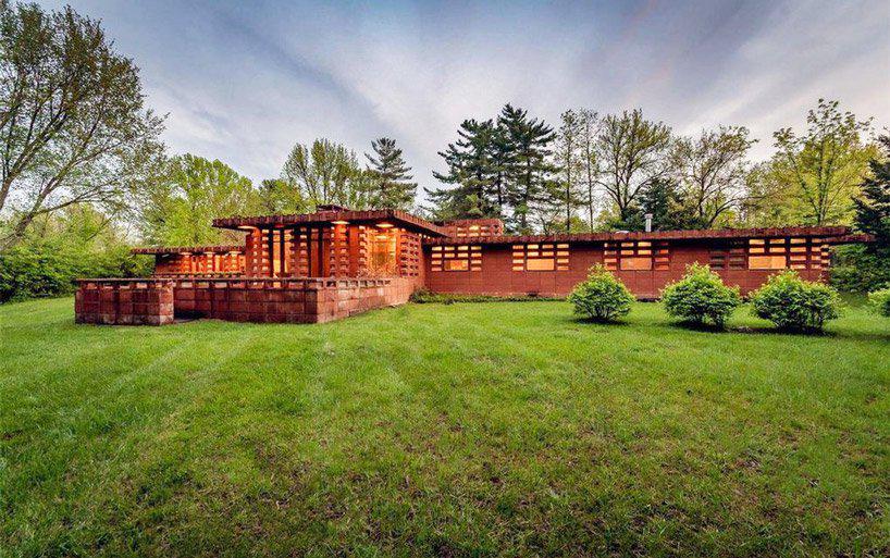 frank lloyd wrights pappas house goes on sale, made entirely from concrete blocks